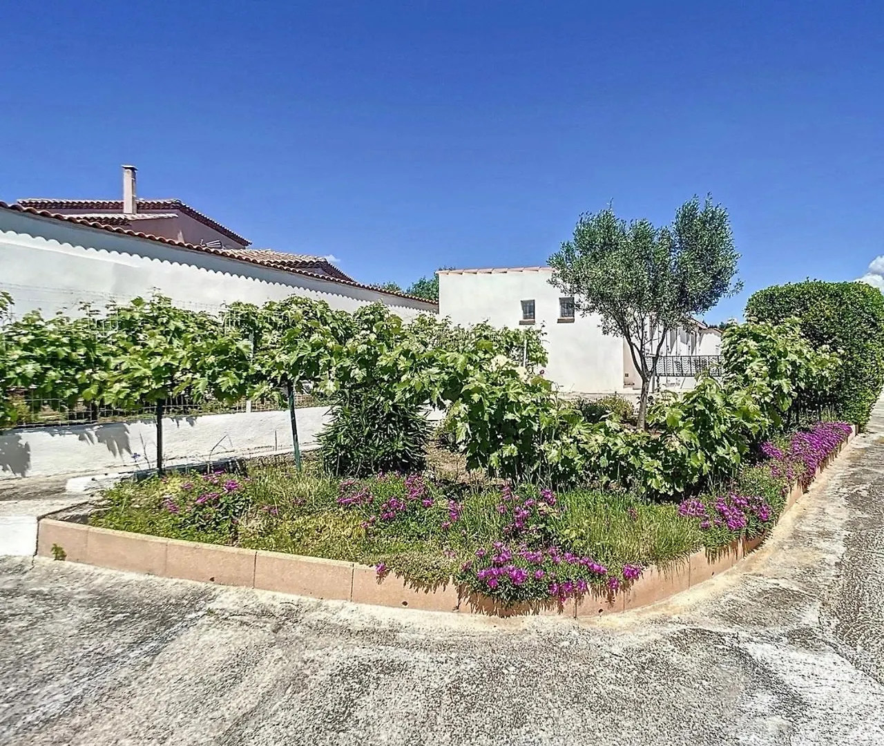 Maison 50M2 Dans Propriete Privee A 20 Minutes De La Mer مارسيليا