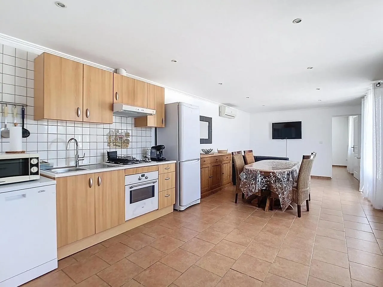 Maison 50M2 Dans Propriete Privee A 20 Minutes De La Mer مارسيليا